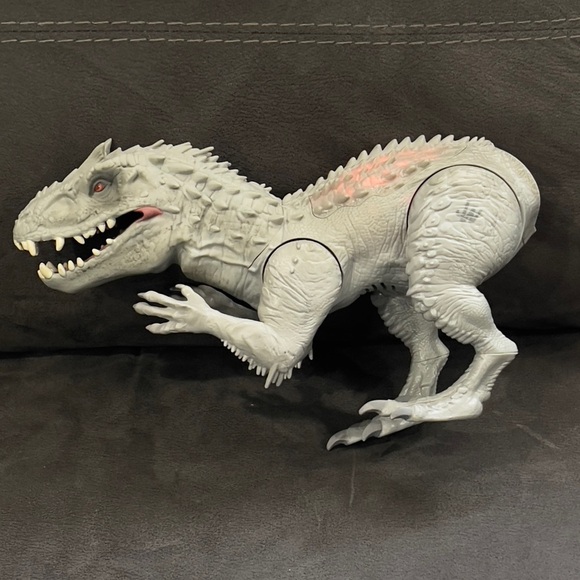 JURASSIC WORLD INDOMINUS REX Jurassic Park Hasbro 2014 Large Lights/Sound WORKS! - Picture 2 of 4